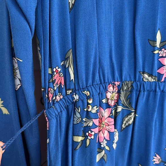 Worn once! 🌟 Ann Taylor blue floral long dress - Picture 5 of 5
